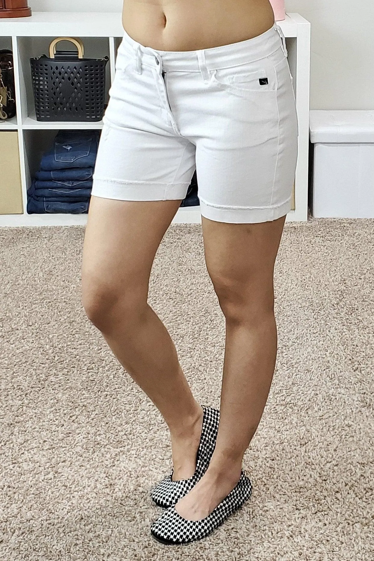 FINAL SALE -  Kan Can White Mid Rise 5" Cuffed Denim Shorts