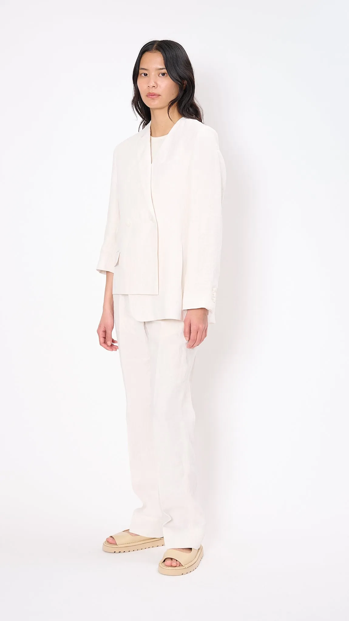 Janiela Tailored Jacket in White Sand