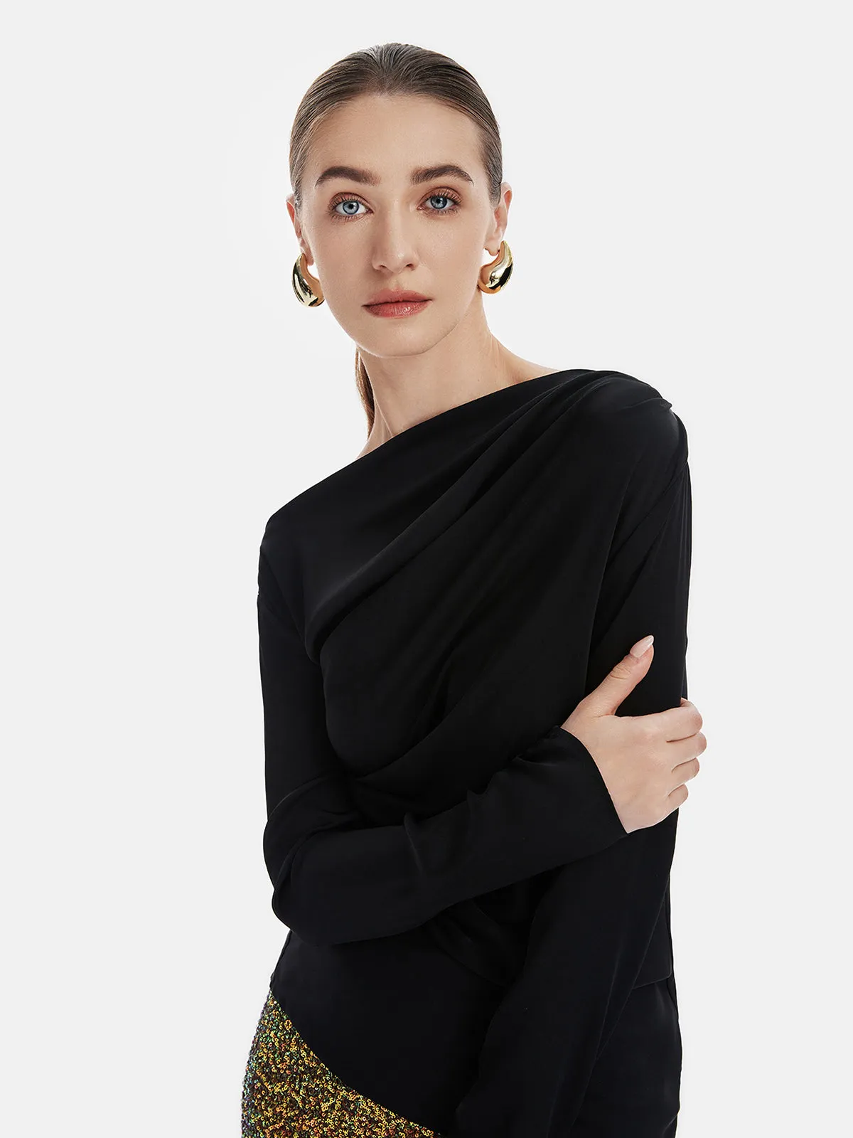 Minimalist Black Off-Shoulder Long Sleeve Top