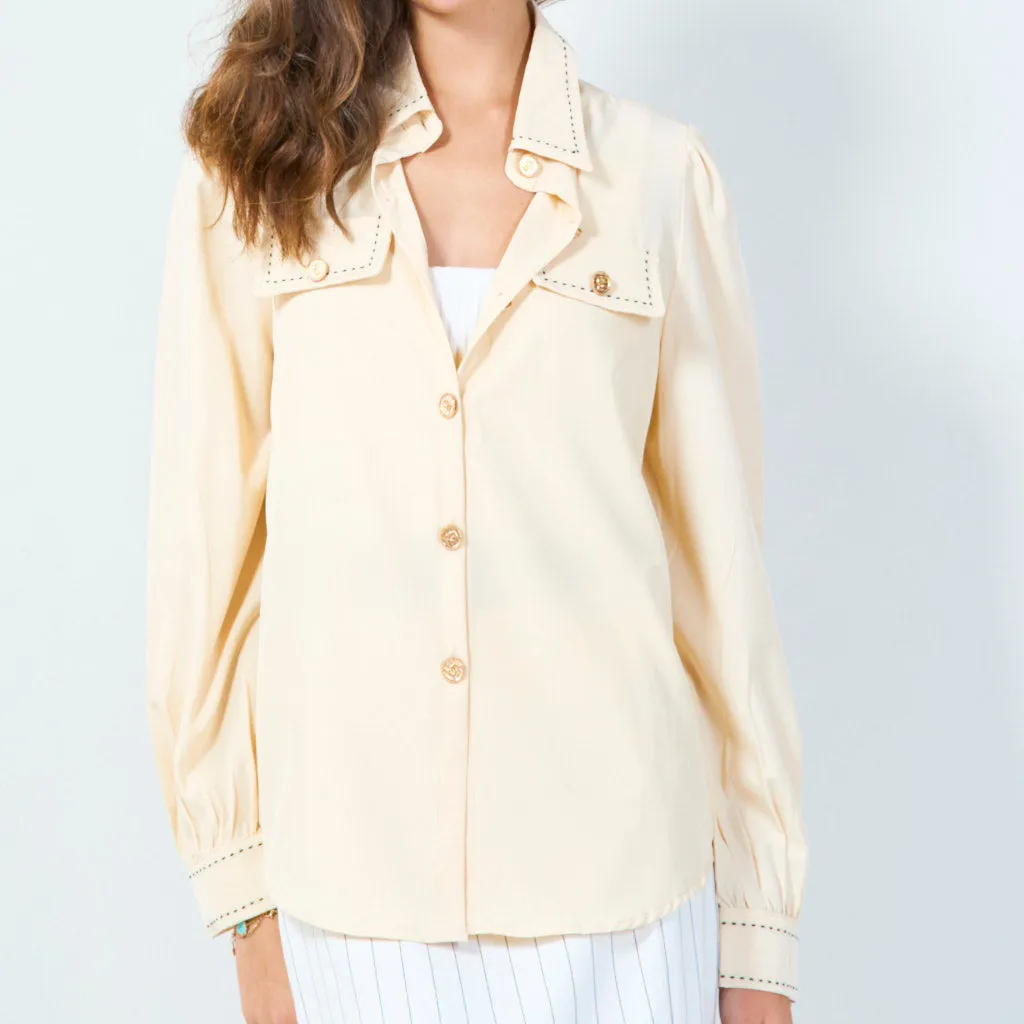 Shirt with gold colored buttons wholesale