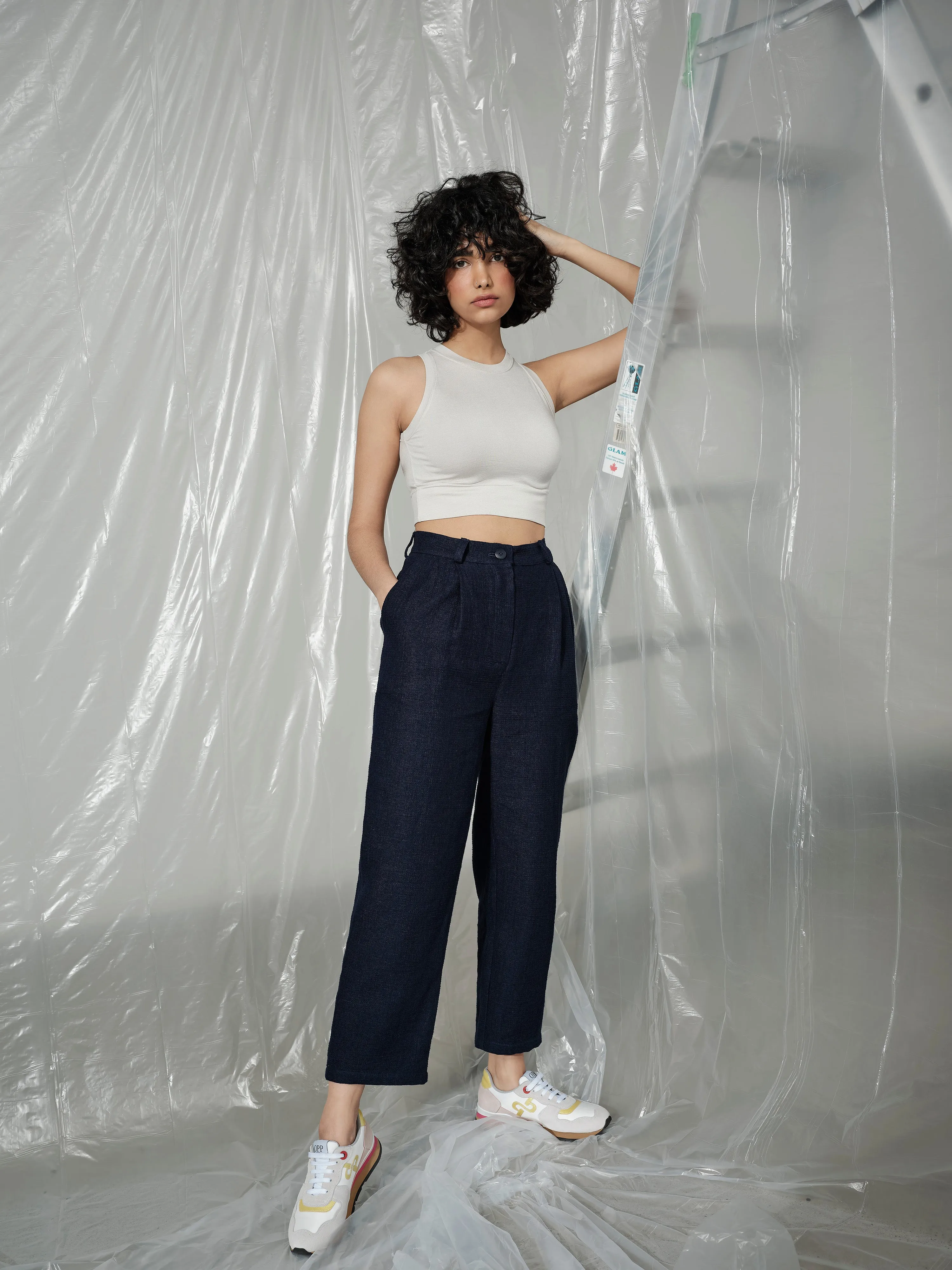 SNACK N' BLUES navy linen pant