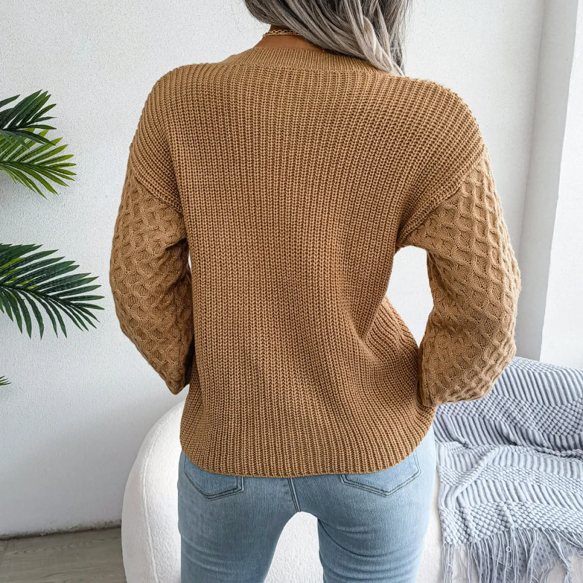 Solid Cable Knit Sleeve Round Neck Sweater