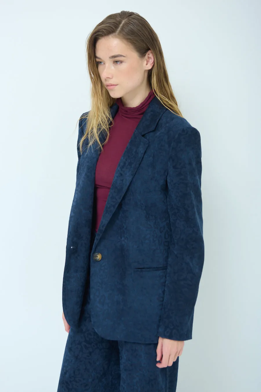 Tailored single-button blazer wholesale