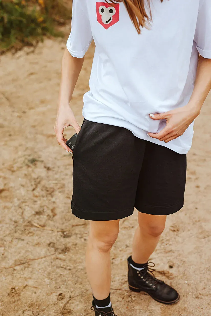 Versatile Black Shorts with Hidden Pockets - Perfect for Active & Casual Wear